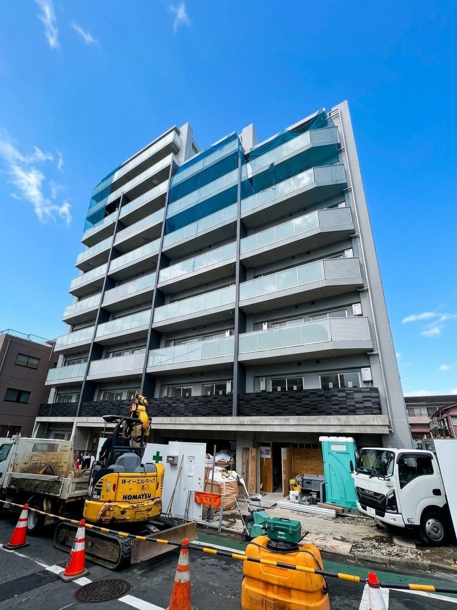 建設中のメインステージ千鳥町の外観(2026年10月時点)